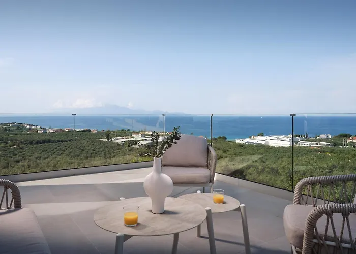 Akra Villa, A Cliffside Escape With Pure Seaviews, By Thinkvilla 빌라 *