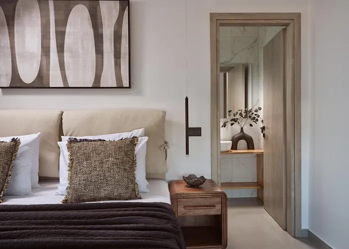 Akra Villa, A Cliffside Escape With Pure Seaviews, By Thinkvilla 빌라 Plános