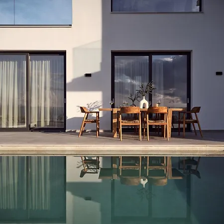 Akra Villa, A Cliffside Escape With Pure Seaviews, By Thinkvilla Vila