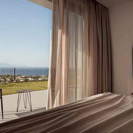Akra Villa, A Cliffside Escape With Pure Seaviews, By Thinkvilla וילה
