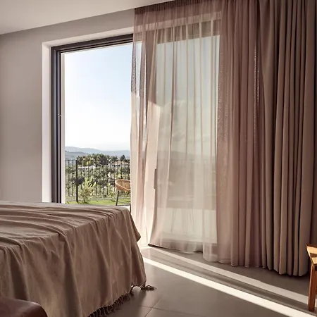 Akra Villa, A Cliffside Escape With Pure Seaviews, By Thinkvilla Planos (Zakynthos)